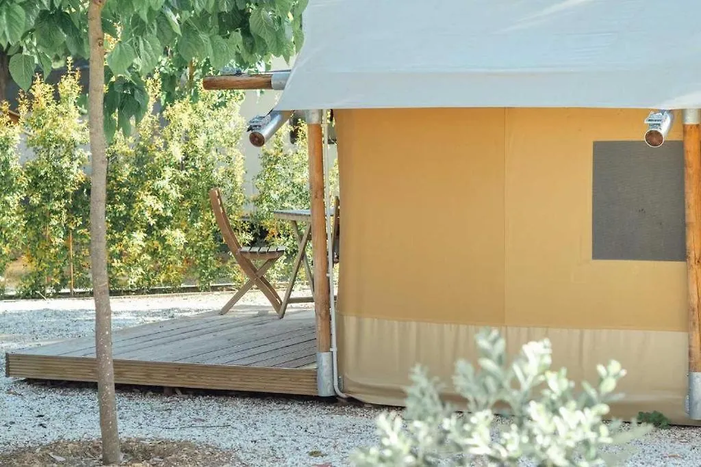 Camping Miramar Playa - Cama Doble Torredembarra Campsite